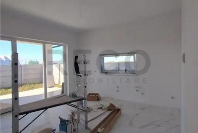 Casă cu 3 camere cu Teren 250 Mp în Nojorid