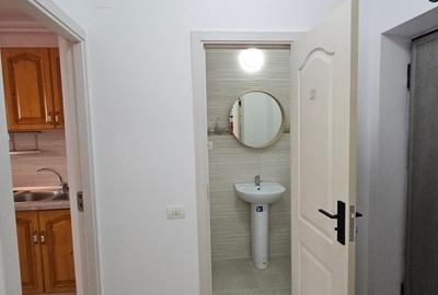Apartament cu 3 camere semidecomandat în Tei - 6