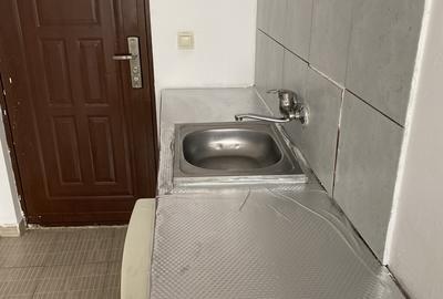 Garsonieră semidecomandată în Vitan