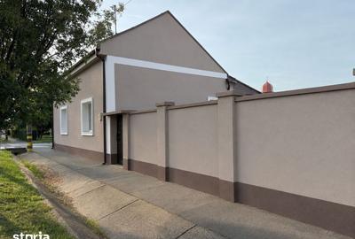 Casă cu 4 camere cu Teren 1500 Mp în Iosia - 9