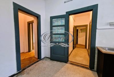 Apartament central cu farmec istoric pe Bulevardul Eroilor - 12