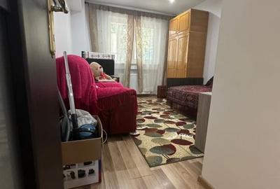 Apartament 4 camere decomandat, zona Garii, etaj 1. - 10