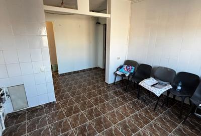 Apartament cu 3 camere decomandat în Brâncoveanu - 7