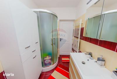 Apartament cu 4 camere, mobilat în Central - 13