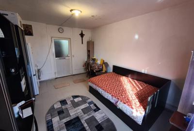 Garsonieră decomandată, mobilată în Energia - 3