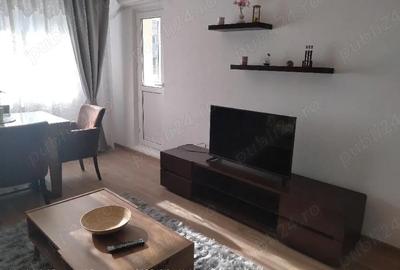 Apartament cu 2 camere decomandat în Aviației