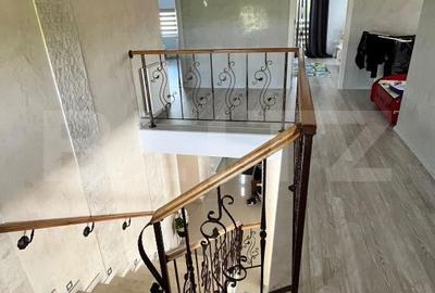 Casă cu 5 camere cu Teren 1400 Mp în Cetate - 8