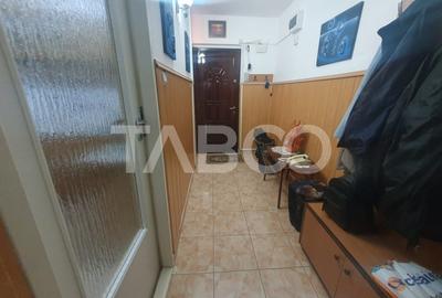 Apartament 2 camere etaj 2  semidecomandat 52 mp utili zona Campului - 6