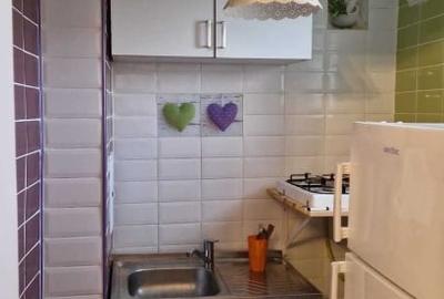 Garsonieră semidecomandată, mobilată în Titan - 14