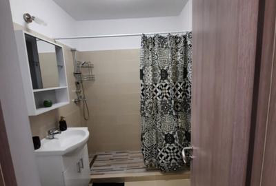 Apartament cu 2 camere decomandat în Militari