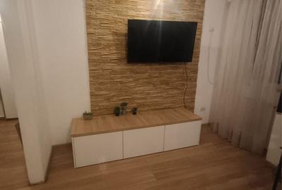 Apartament cu 3 camere decomandat în Roșu - 3