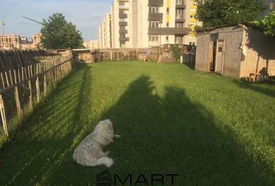 Teren Construcții intravilan de 1000 mp, în Avantgarden