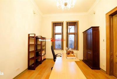 Apartament cu 4 camere în Ultracentral - 3