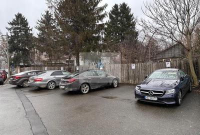 Teren intravilan de 433 mp, în 1 Mai - 8