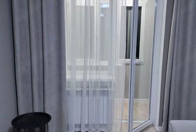 Garsonieră decomandată în Central