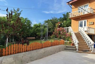 Casă cu 4 camere în Central - 2