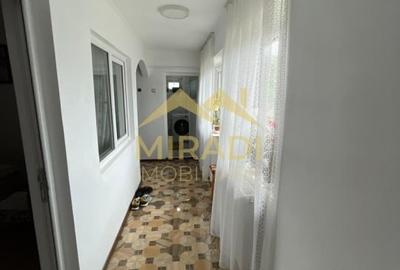 Casă cu 9 camere cu Canalizare în Liceul Militar - 5