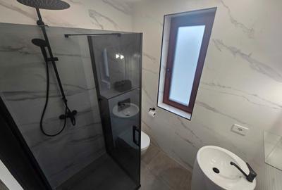 Casă cu 4 camere cu Teren 485 Mp în Păulești - 4