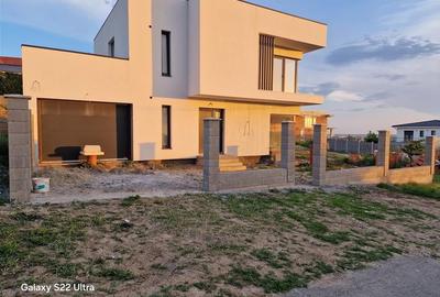 Teren Construcții intravilan de 528 mp, în Iorga