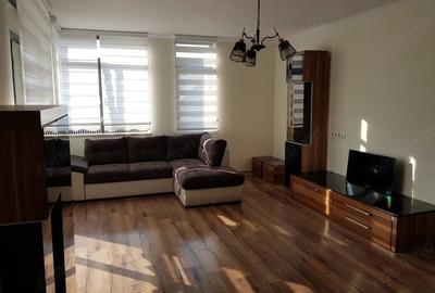 Apartament cu 2 camere decomandat în Girocului - 2