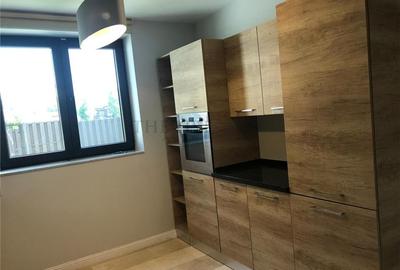 Casă cu 5 camere cu Teren 300 Mp în Pipera - 10