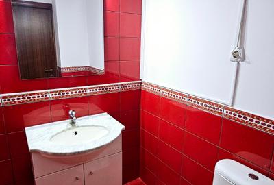 Apartament cu 4 camere decomandat în Decebal - 9