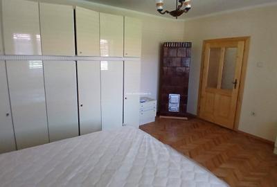 Casă individuală cu 7 camere cu Canalizare în Sud - 10