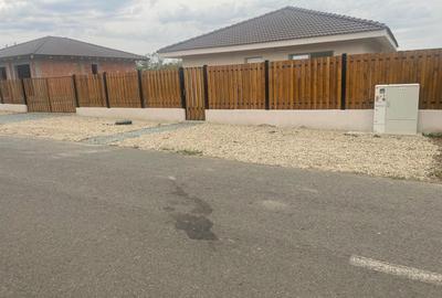 Casă individuală de vânzare – Petrovaselo (la cheie)-comision 0% - 30