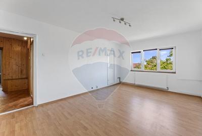 Apartament cu 2 camere de inchiriat - Zona Micalaca - 1