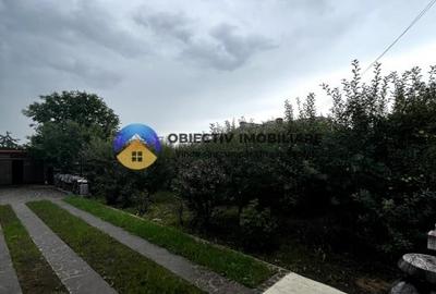 2 case si teren in Agapia - localitatea Sacalusesti - 5