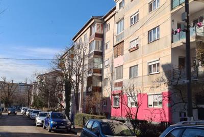 Apartament cu 2 camere decomandat, mobilat în Rogerius - 9