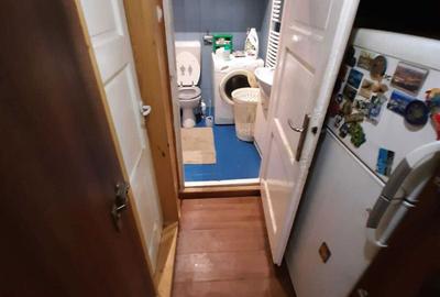 Casă cu 4 camere semidecomandat în Central - 2