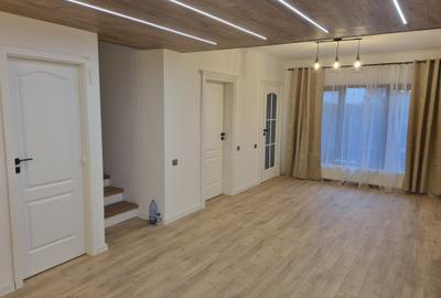 Casa de Vanzare Domnesti - 3