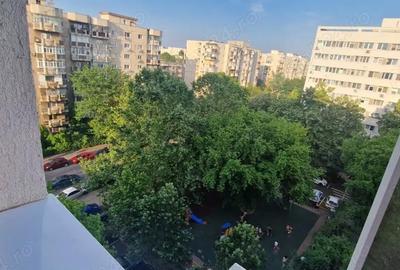 Apartament cu 3 camere semidecomandat în Militari - 2