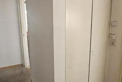 Apartament cu 3 camere decomandat în Luncă