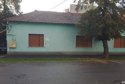 Casă cu 3 camere cu Teren 700 Mp în Elisabetin - 1