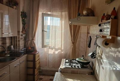 Apartament cu 2 camere decomandat în Central - 2