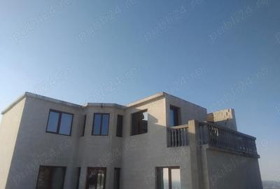 Casă cu 5 camere în Totoești - 2