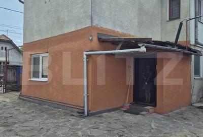 Casa in curte comuna, formata din doua corpuri, teren 345mp - 7