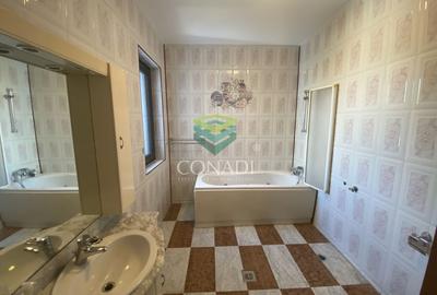 Casă individuală cu 13 camere cu Canalizare în Cotroceni - 35