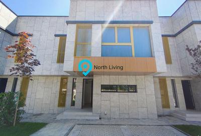Casă cu 4 camere cu Canalizare în Nord-Est - 19