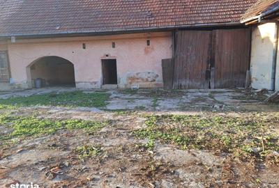 Casă cu 4 camere cu Teren 2000 Mp în Recea - 5