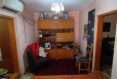 Casă cu 3 camere cu Teren 824 Mp în Cazasu - 3