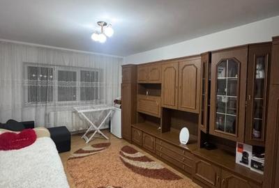 Apartament mobilat si utilat, etaj intermediar,  Siret - 7