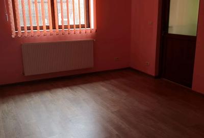 Casă cu 4 camere cu Teren 400 Mp în Mehala - 5