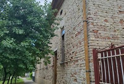 Casă individuală cu 3 camere cu Teren 597 Mp în Nădlac - 2