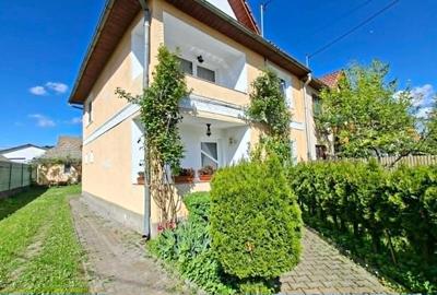Casă cu 4 camere în Central - 4