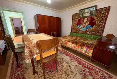 Casă cu 4 camere în Poienarii-Rali - 4