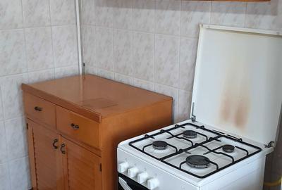 Apartament cu 2 camere decomandat în Berceni - 2