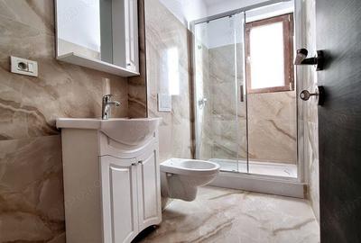 Apartament cu 3 camere decomandat în Girocului - 2